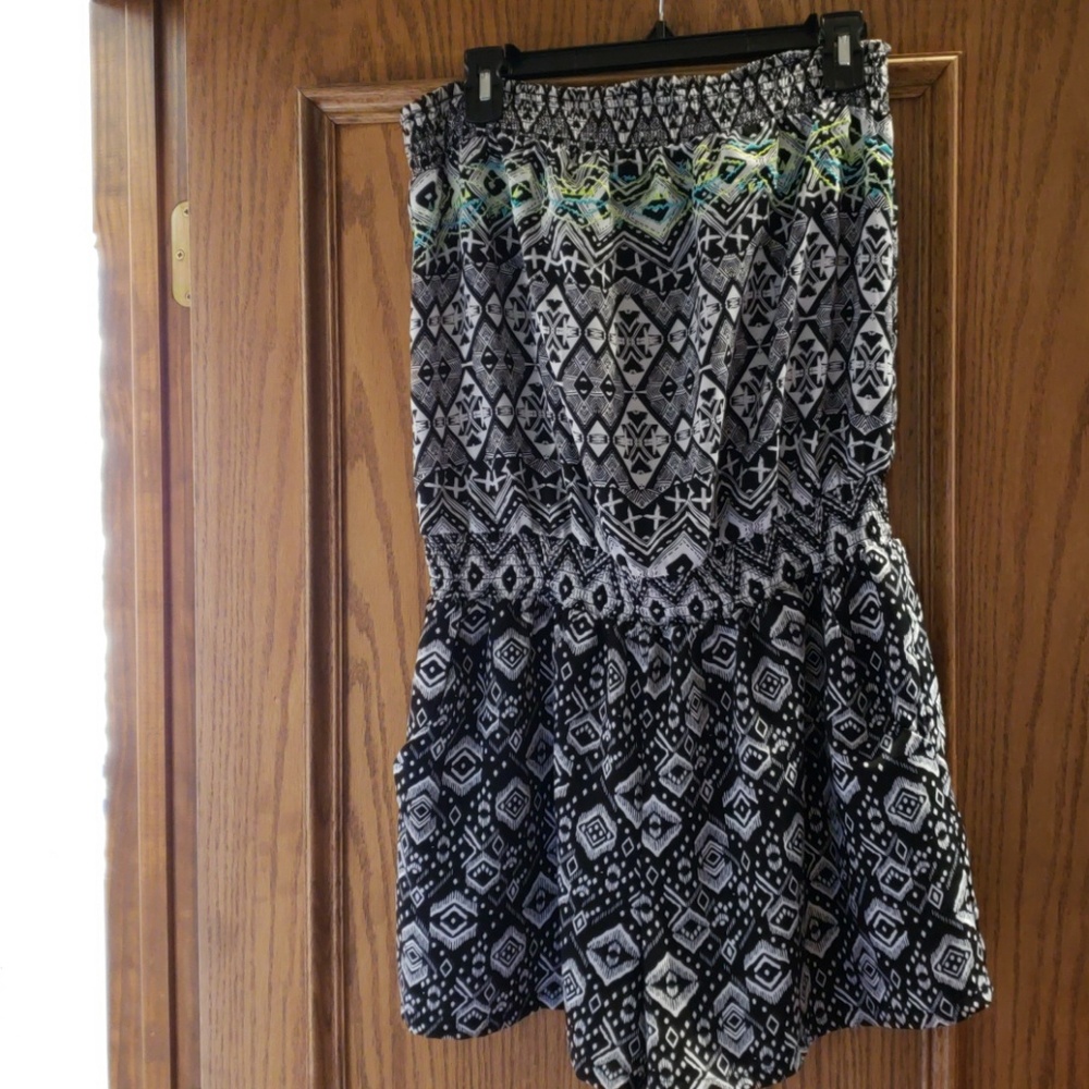 Xhilaration romper/swimsuit cover up